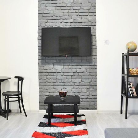 Modern & Historic Apartment Bratislava Dış mekan fotoğraf